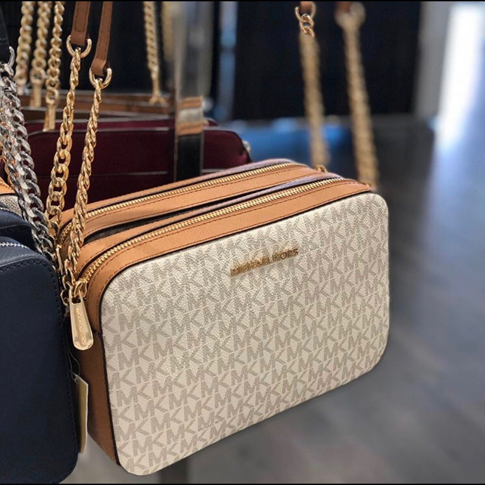 🌿Michael Kors Large Crossbody Shoulder Bag NWT. - Picture 8 of 8